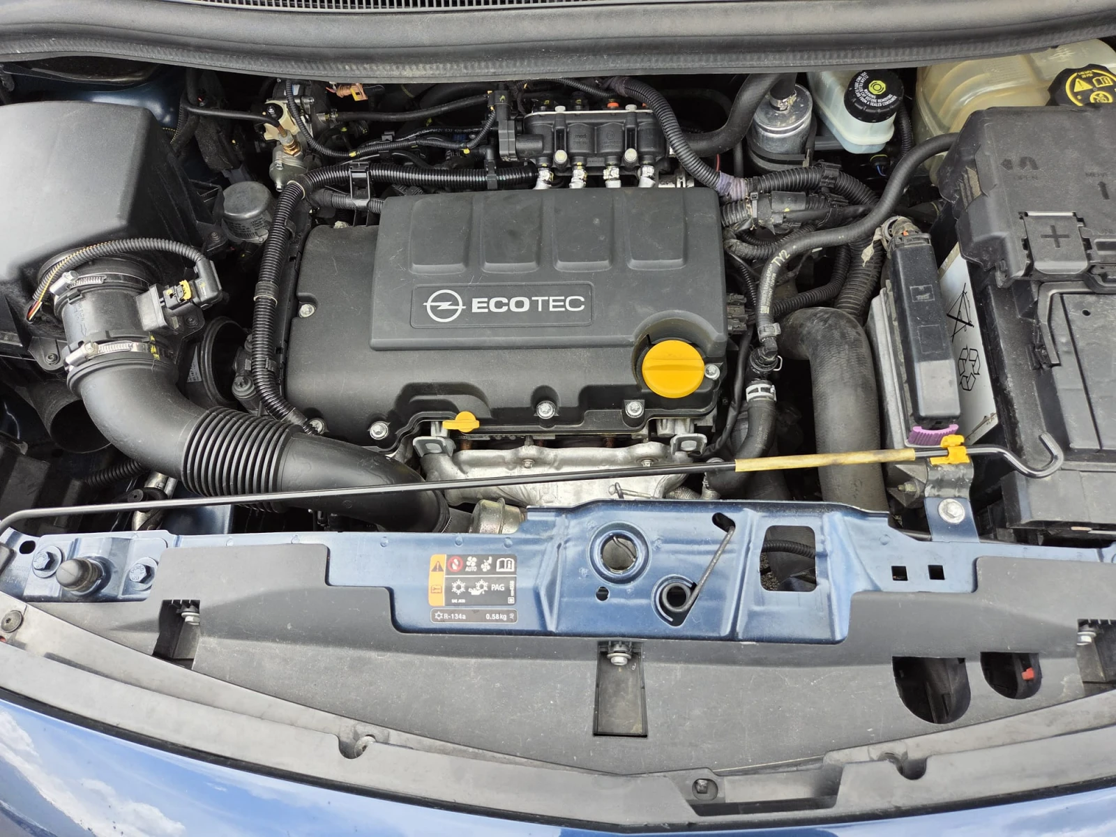 Opel Meriva 1.4 turbo 100 000km, снимка 17 - Автомобили и джипове - 54503623