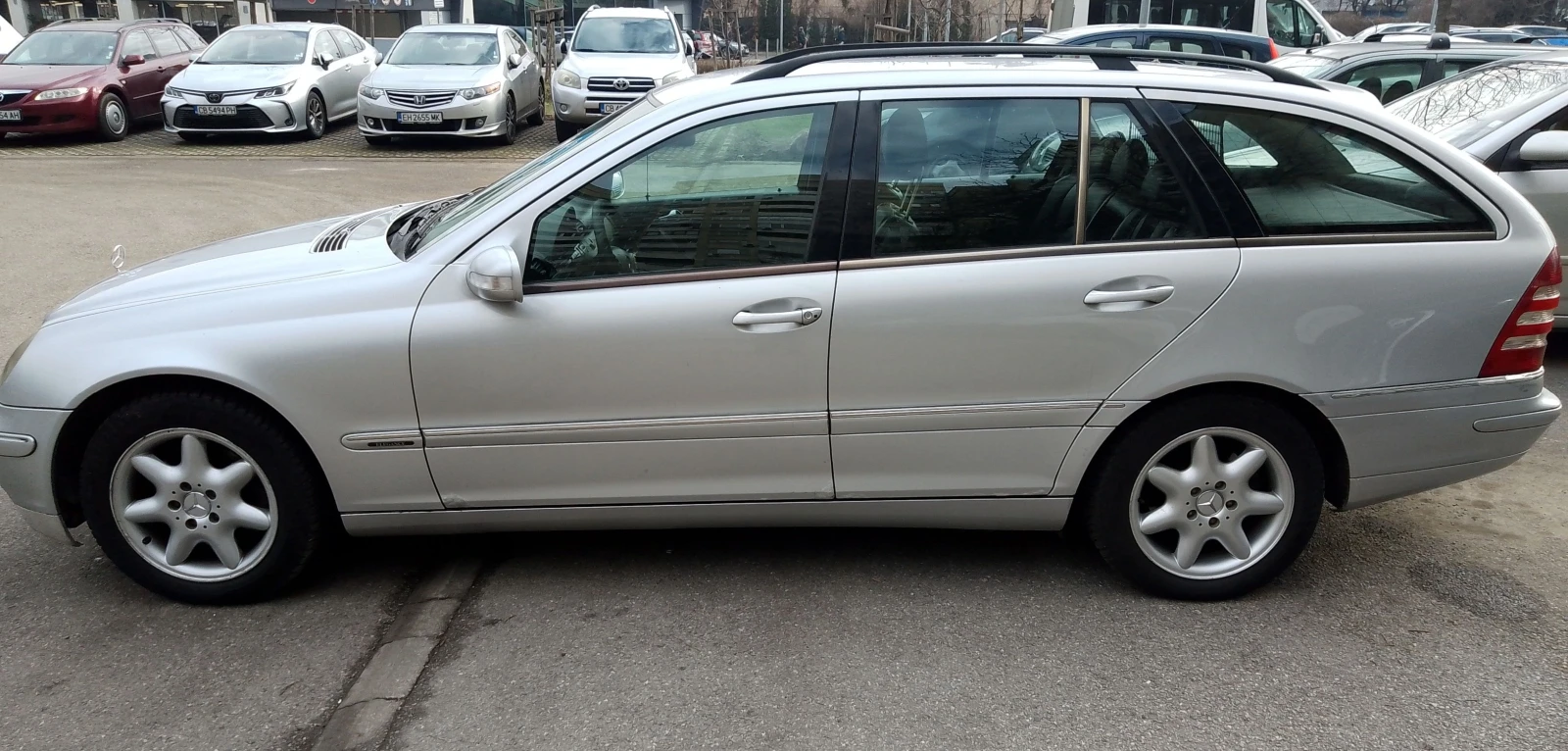 Mercedes-Benz C 270 Elegance, снимка 7 - Автомобили и джипове - 54598488