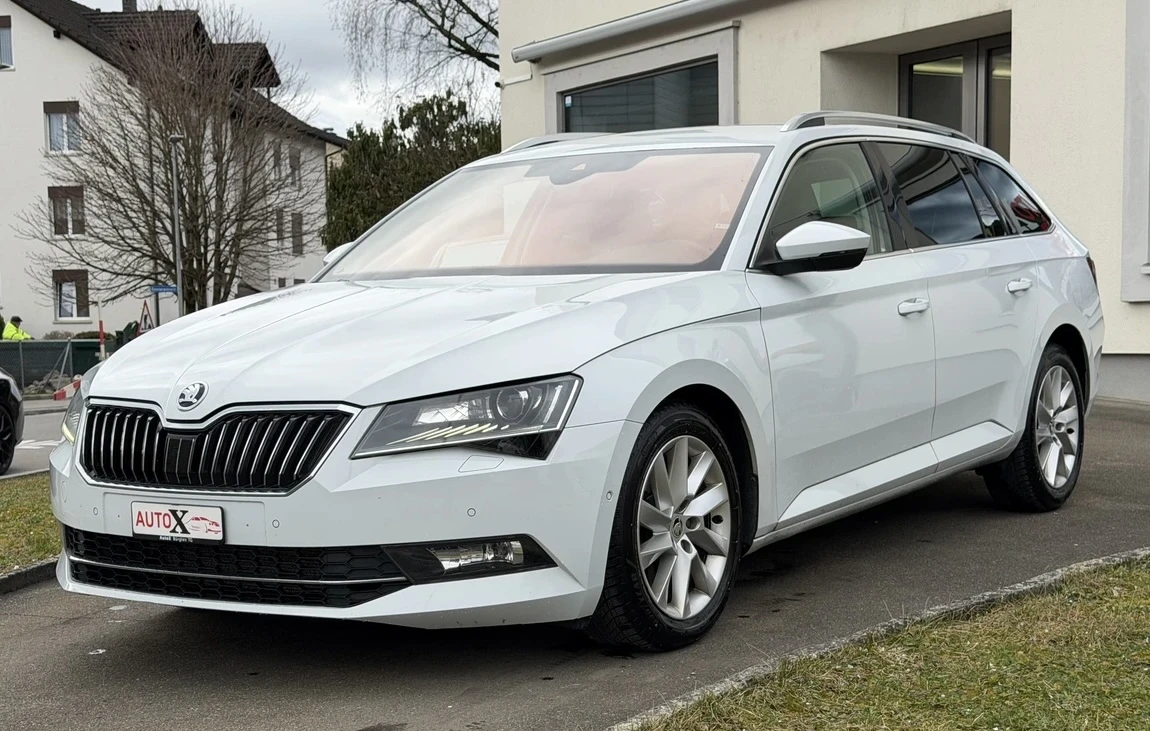 Skoda Superb 2.0TDI DSG 4x4 FULL , снимка 2 - Автомобили и джипове - 54693256