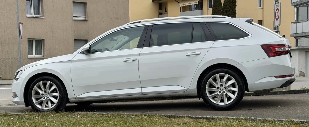 Skoda Superb 2.0TDI DSG 4x4 FULL , снимка 4 - Автомобили и джипове - 54693256