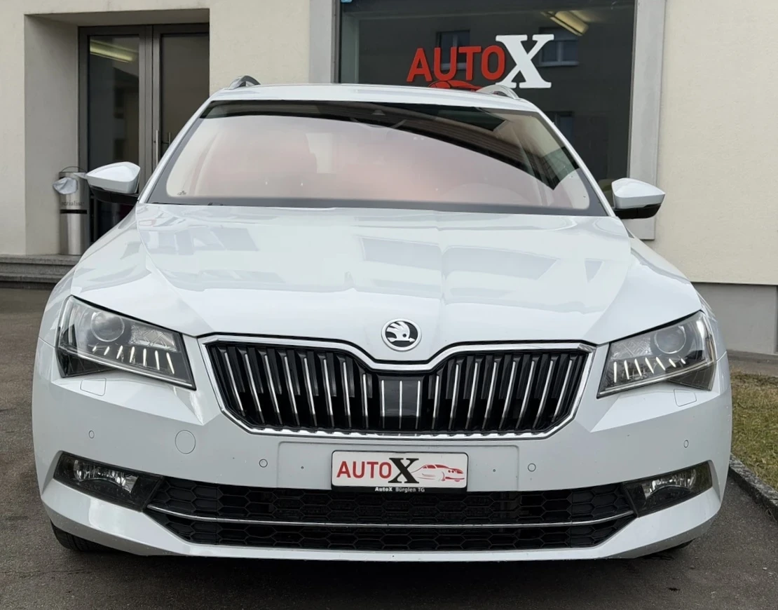 Skoda Superb 2.0TDI DSG 4x4 FULL , снимка 3 - Автомобили и джипове - 54693256