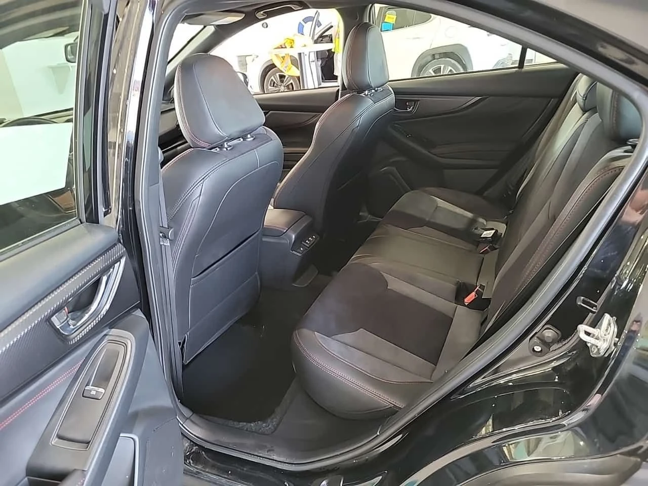 Subaru WRX * SPORT TECH * CARFAX * БЕЗ ПЪРВОНАЧАЛНА ВНОСКА, снимка 12 - Автомобили и джипове - 55180345