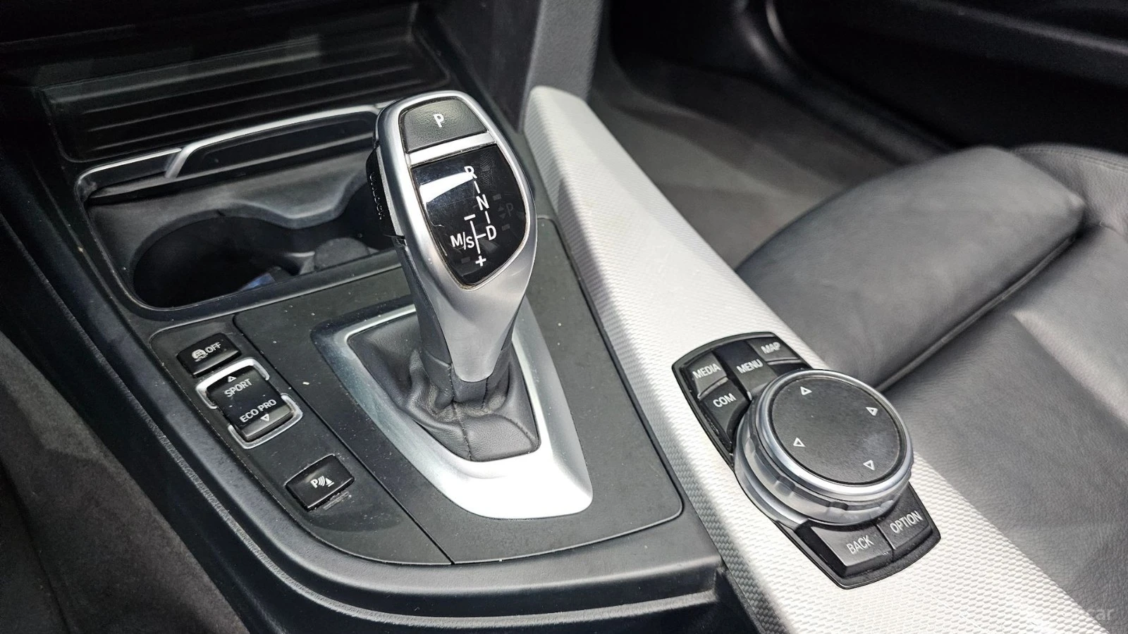 BMW 330 M-SPORT* ����* �������* �������* ������* HEAD-UP*  | Mobile.bg � ����������� 9
