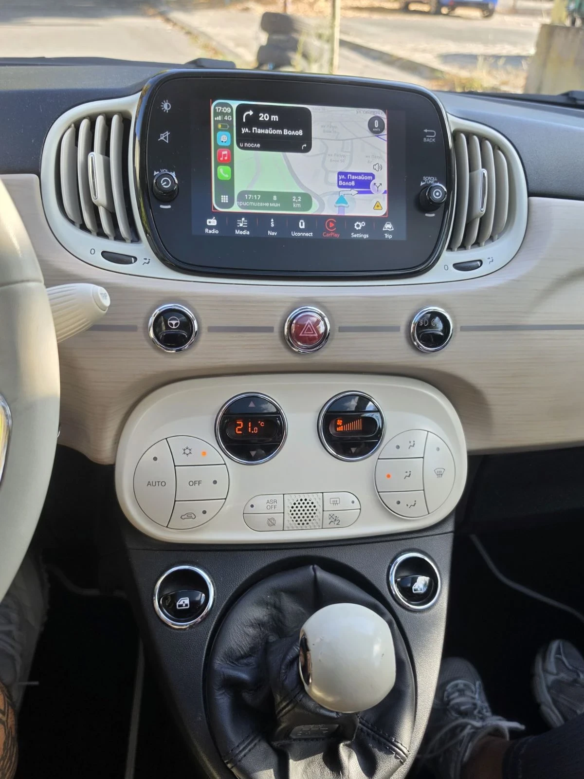 Fiat 500 DolceVita, снимка 11 - Автомобили и джипове - 55905346