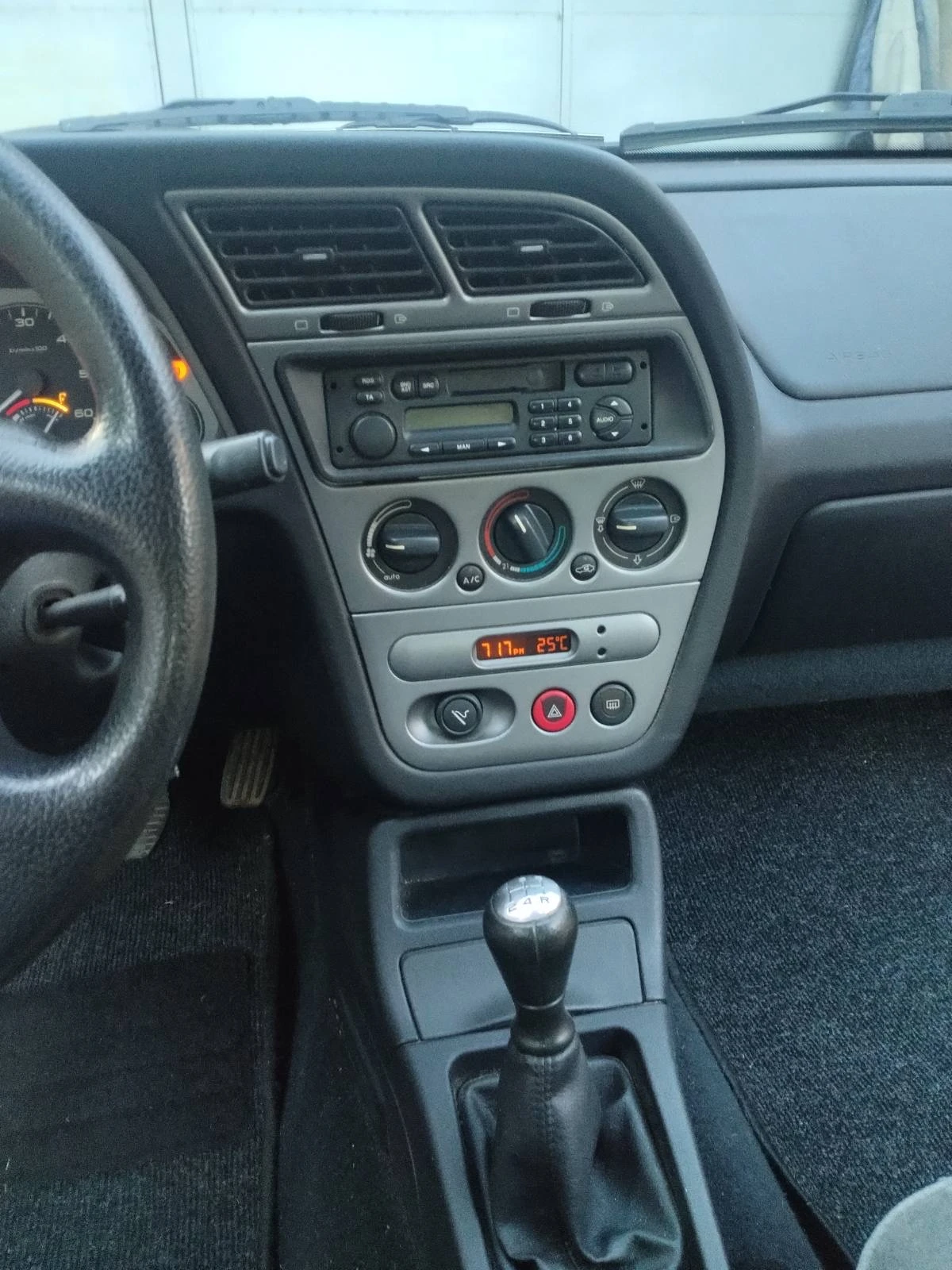 Peugeot 306 2.0HDi, снимка 4 - Автомобили и джипове - 56074731