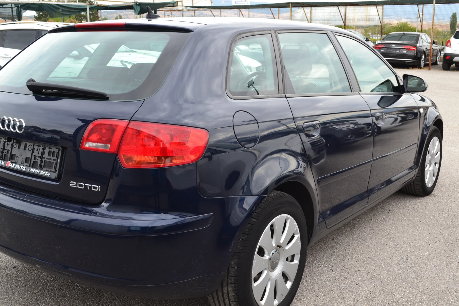 Audi A3 2.0TDI, снимка 6 - Автомобили и джипове - 56221798