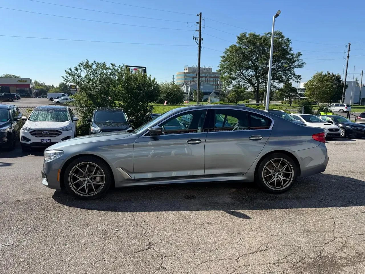 BMW 530 Xdrive* Distronic* M pack* �����* 360* ����� | Mobile.bg � ����������� 3