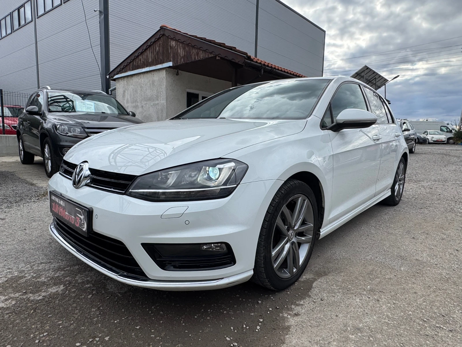 VW Golf, снимка 3 - Автомобили и джипове - 56543578