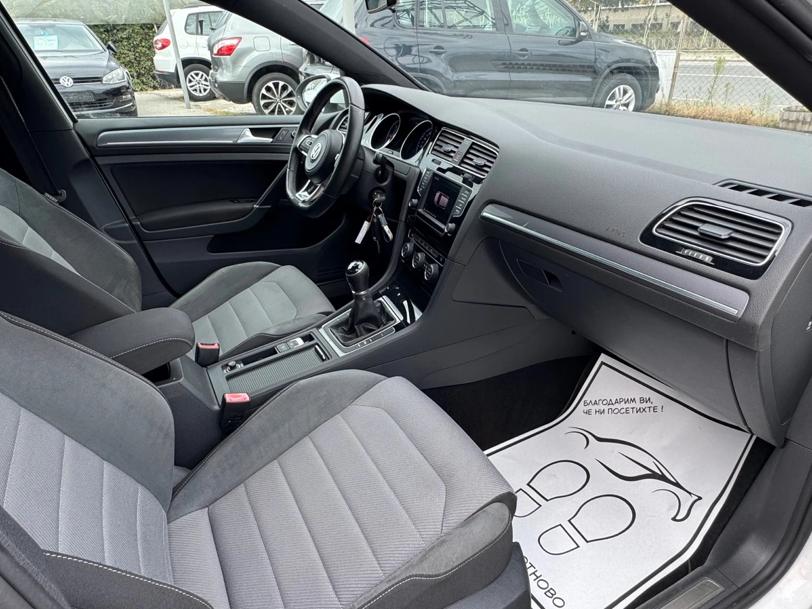 VW Golf, снимка 9 - Автомобили и джипове - 56543578