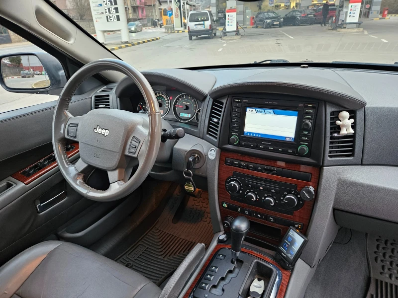 Jeep Grand cherokee 5.7 GAZ/Avtomat/Koja/Navig/Quadra Drive, снимка 10 - Автомобили и джипове - 49138806