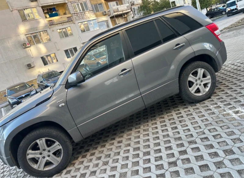 Suzuki Grand vitara, снимка 9 - Автомобили и джипове - 52381946