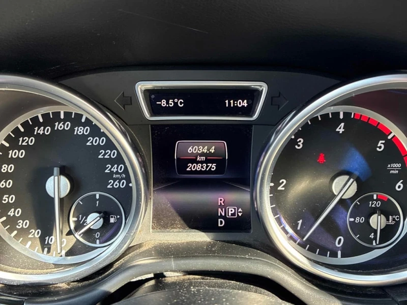 Mercedes-Benz ML 350 * BlueTEC * CARFAX * БЕЗ ПЪРВОНАЧАЛНА ВНОСКА, снимка 8 - Автомобили и джипове - 52945267