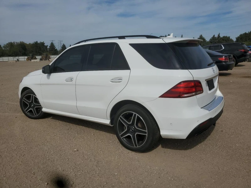 Mercedes-Benz GLE 43 AMG 4MATIC* ПОДГРЕВИ* PREMIUM 3 PKG* NIGHT PKG* , снимка 2 - Автомобили и джипове - 53124980