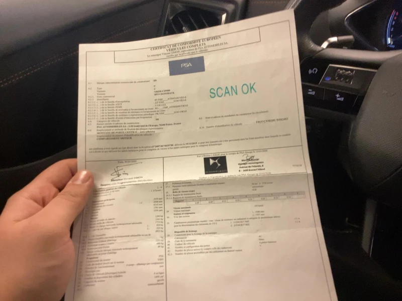 DS DS 3 Crossback 1.5 Blue-HDi Performance Line, снимка 12 - Автомобили и джипове - 53470270