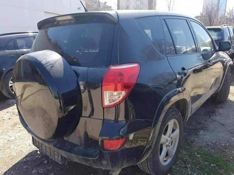 Toyota Rav4 2.2D CAT 177HP, снимка 3 - Автомобили и джипове - 36217523