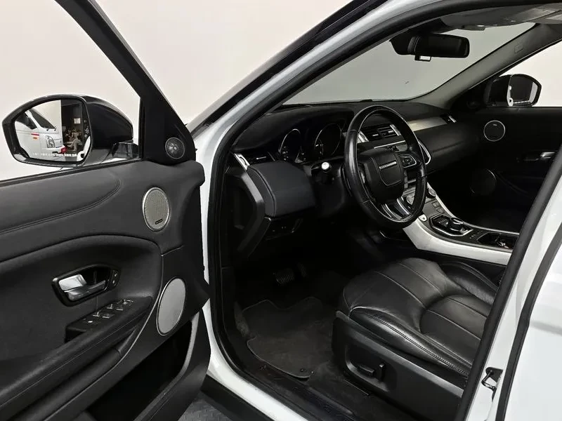 Land Rover Range Rover Evoque 2.0 Td4 Se, снимка 10 - Автомобили и джипове - 55950086