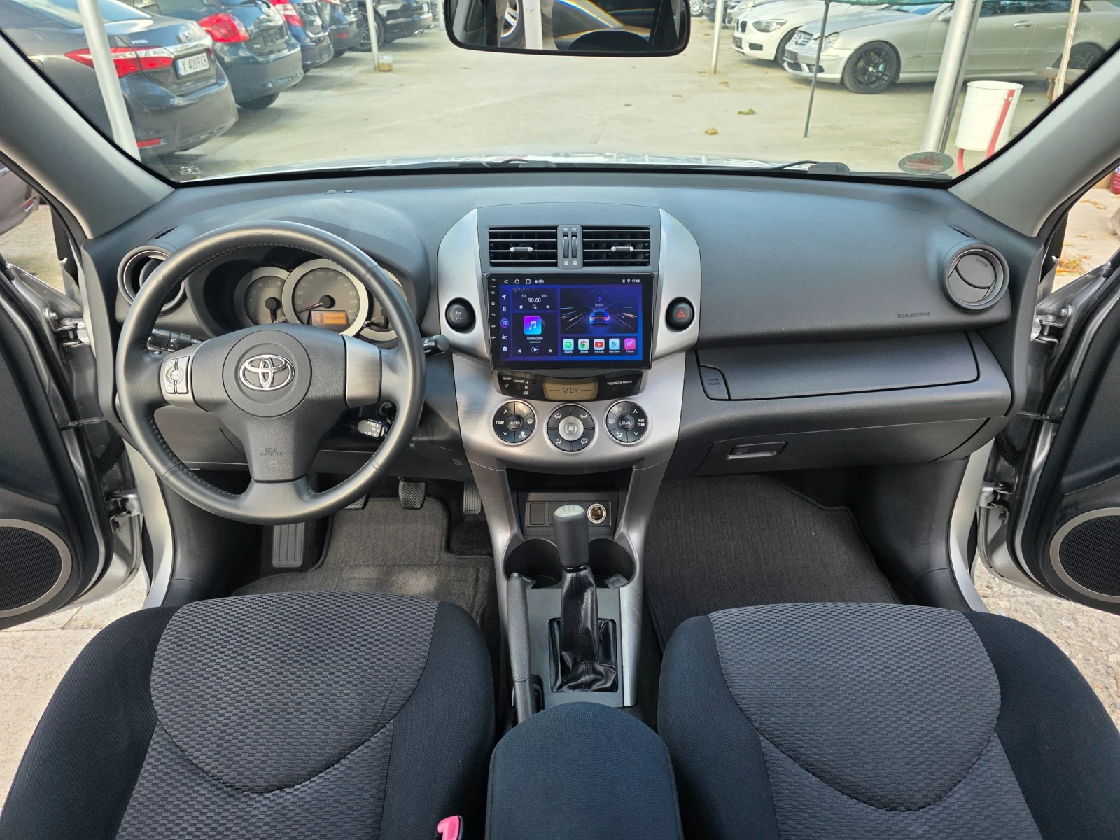 Toyota Rav4 2.0i 4x4 Navi   HandsFree | Mobile.bg   11