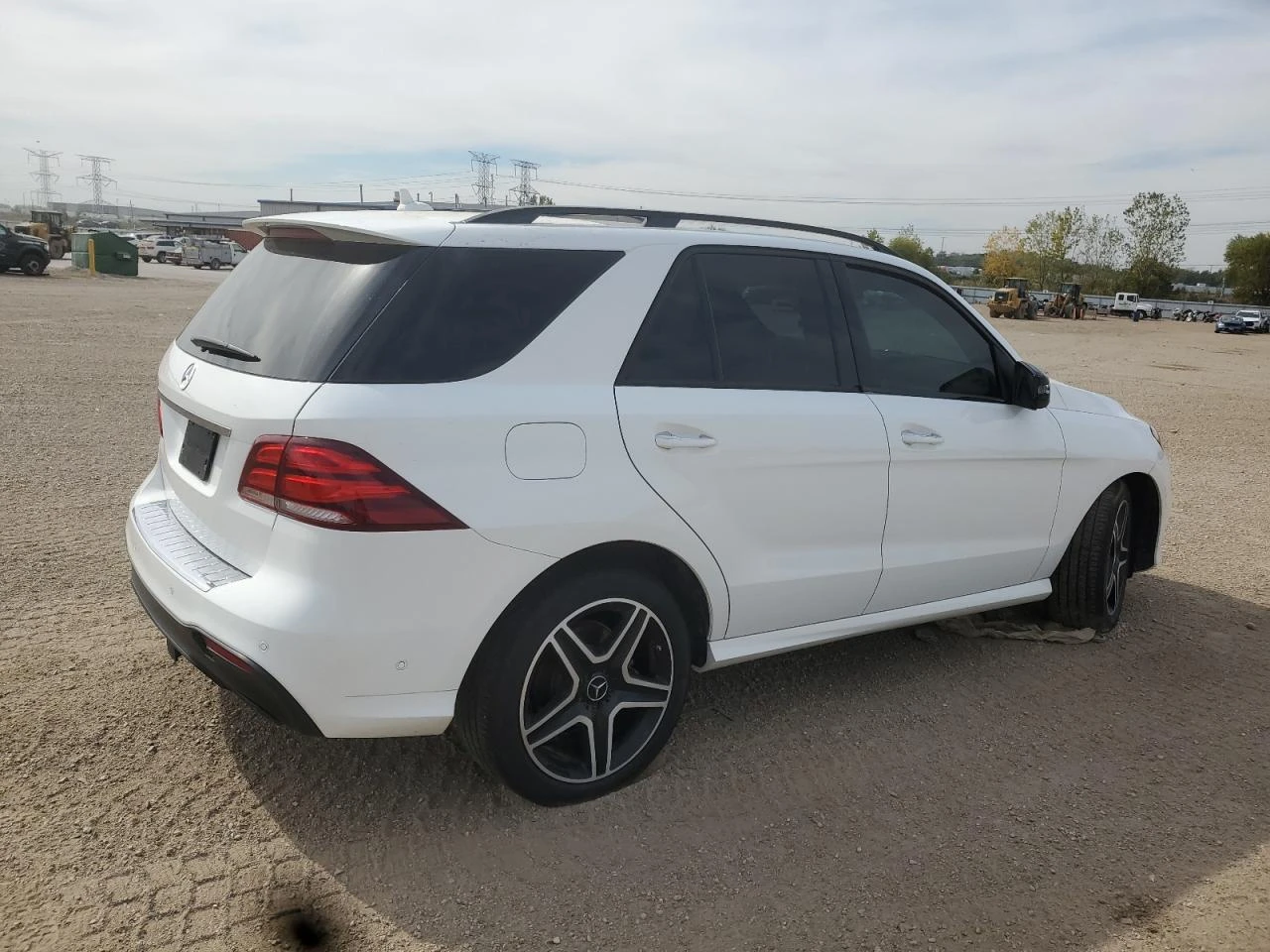 Mercedes-Benz GLE 43 AMG 4MATIC* ПОДГРЕВИ* PREMIUM 3 PKG* NIGHT PKG*  - изображение 3