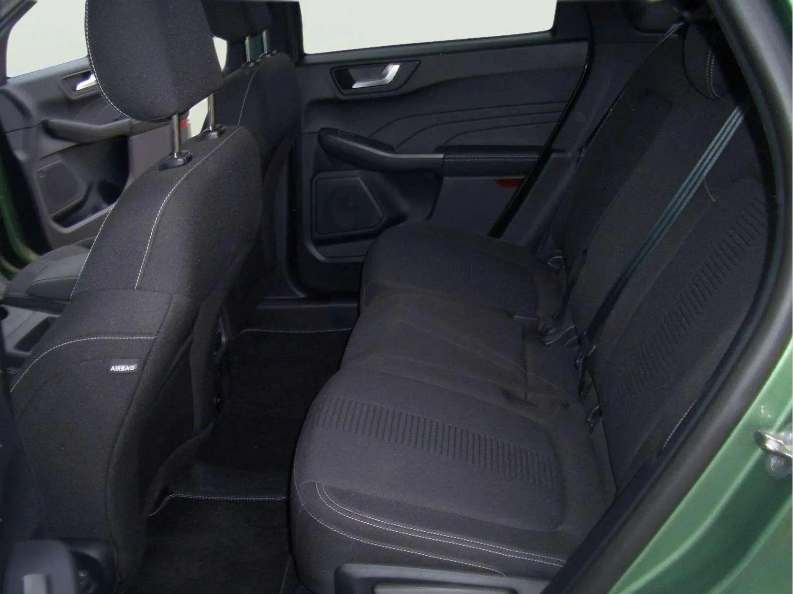 Ford Kuga 2.5 PHEV, снимка 10 - Автомобили и джипове - 53907111