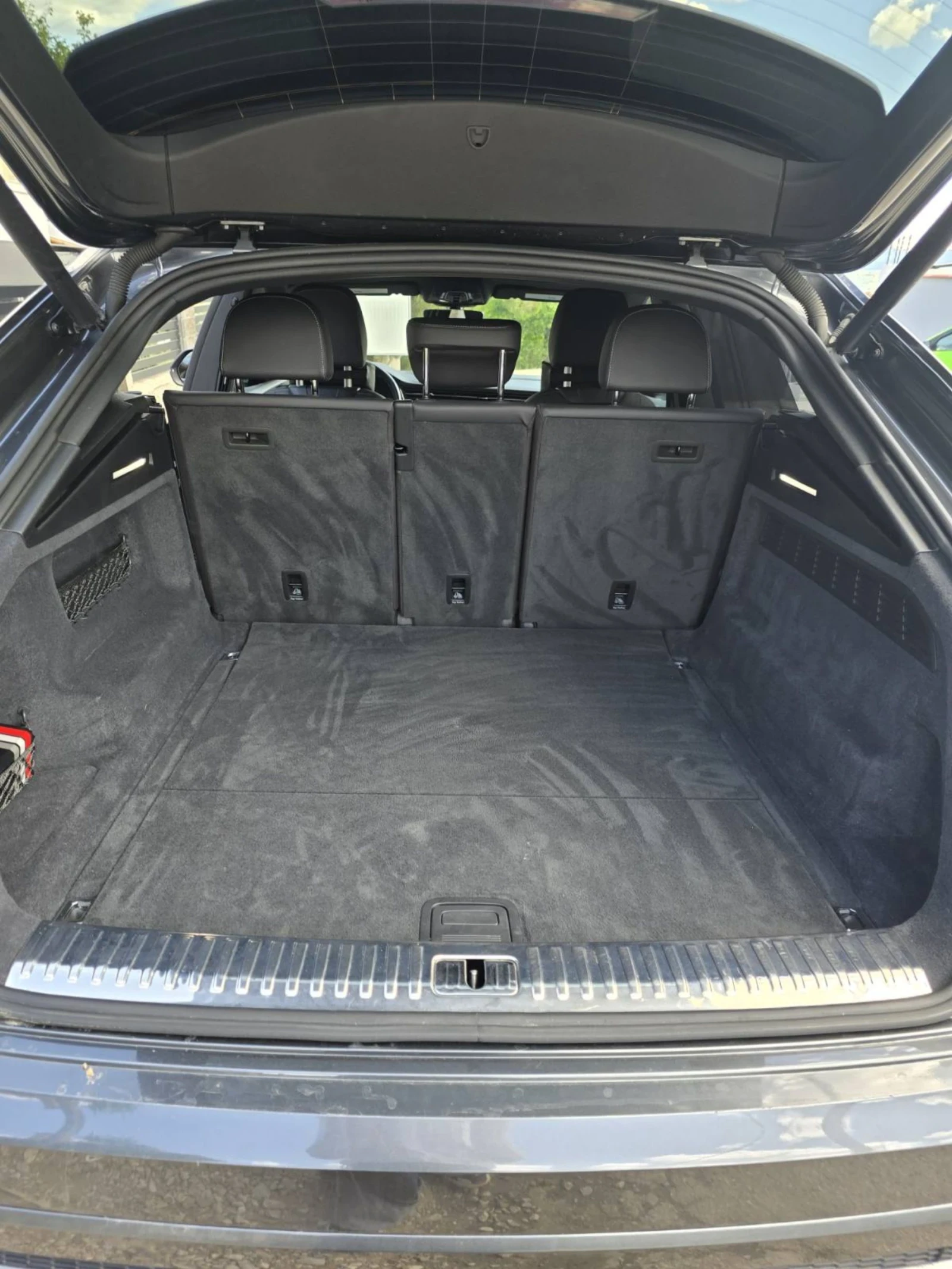 Audi Q8, снимка 4 - Автомобили и джипове - 54320814