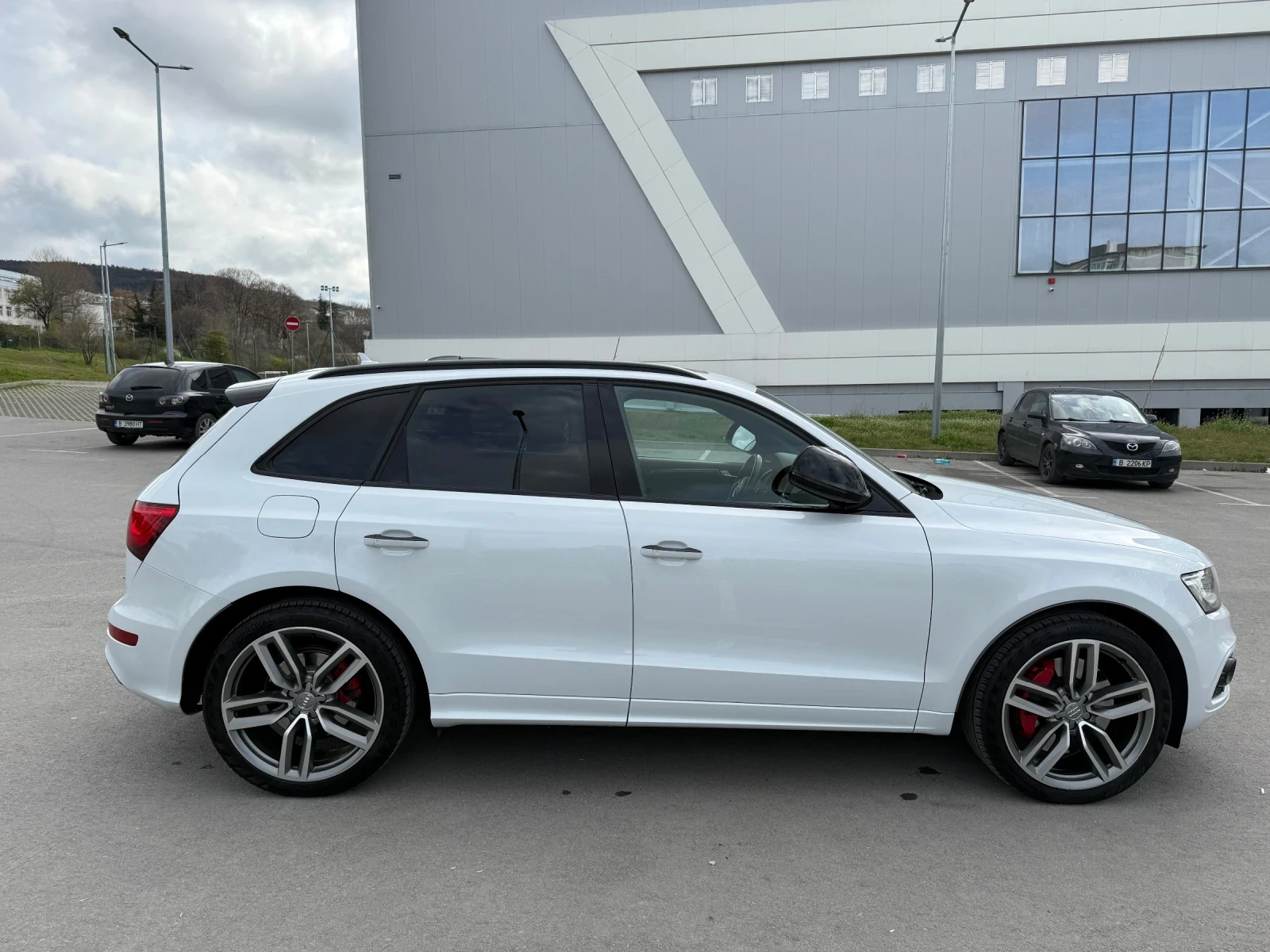 Audi SQ5 Competition 340, снимка 2 - Автомобили и джипове - 54390300