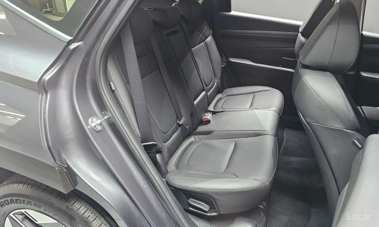 Hyundai Tucson 1.6* TURBO* PREMIUM* ПОДГРЕВ* ОБДУХВАНЕ* КАМЕРА* , снимка 15 - Автомобили и джипове - 54702478