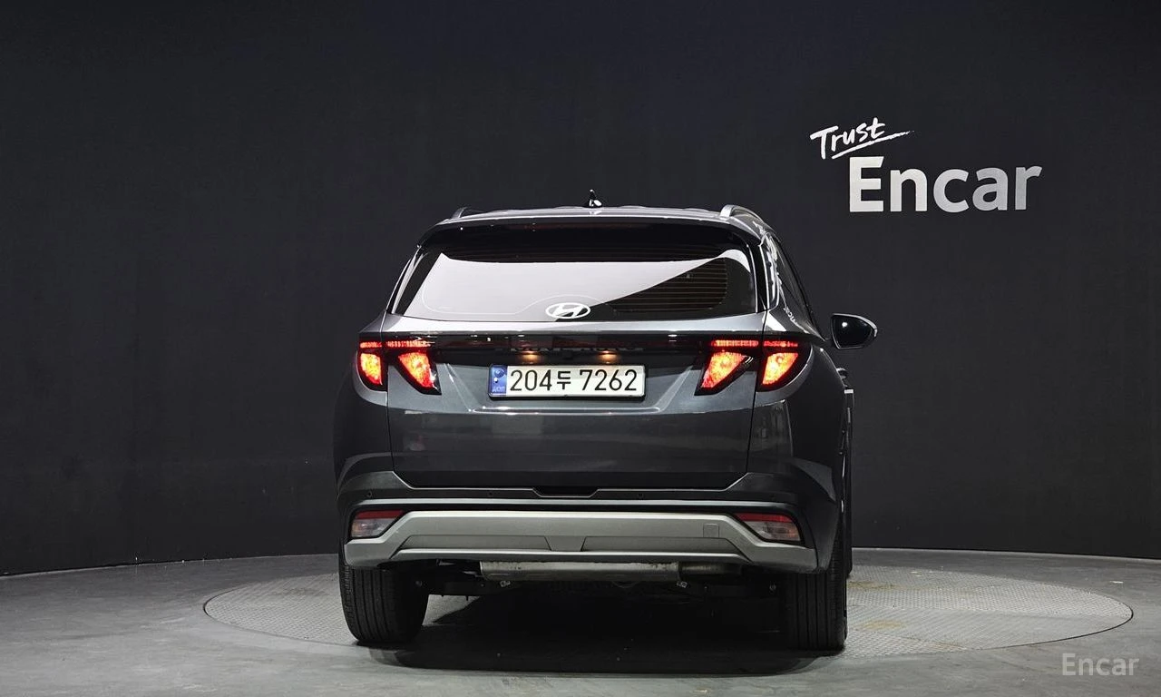 Hyundai Tucson 1.6* TURBO* PREMIUM* ПОДГРЕВ* ОБДУХВАНЕ* КАМЕРА* , снимка 4 - Автомобили и джипове - 54702478
