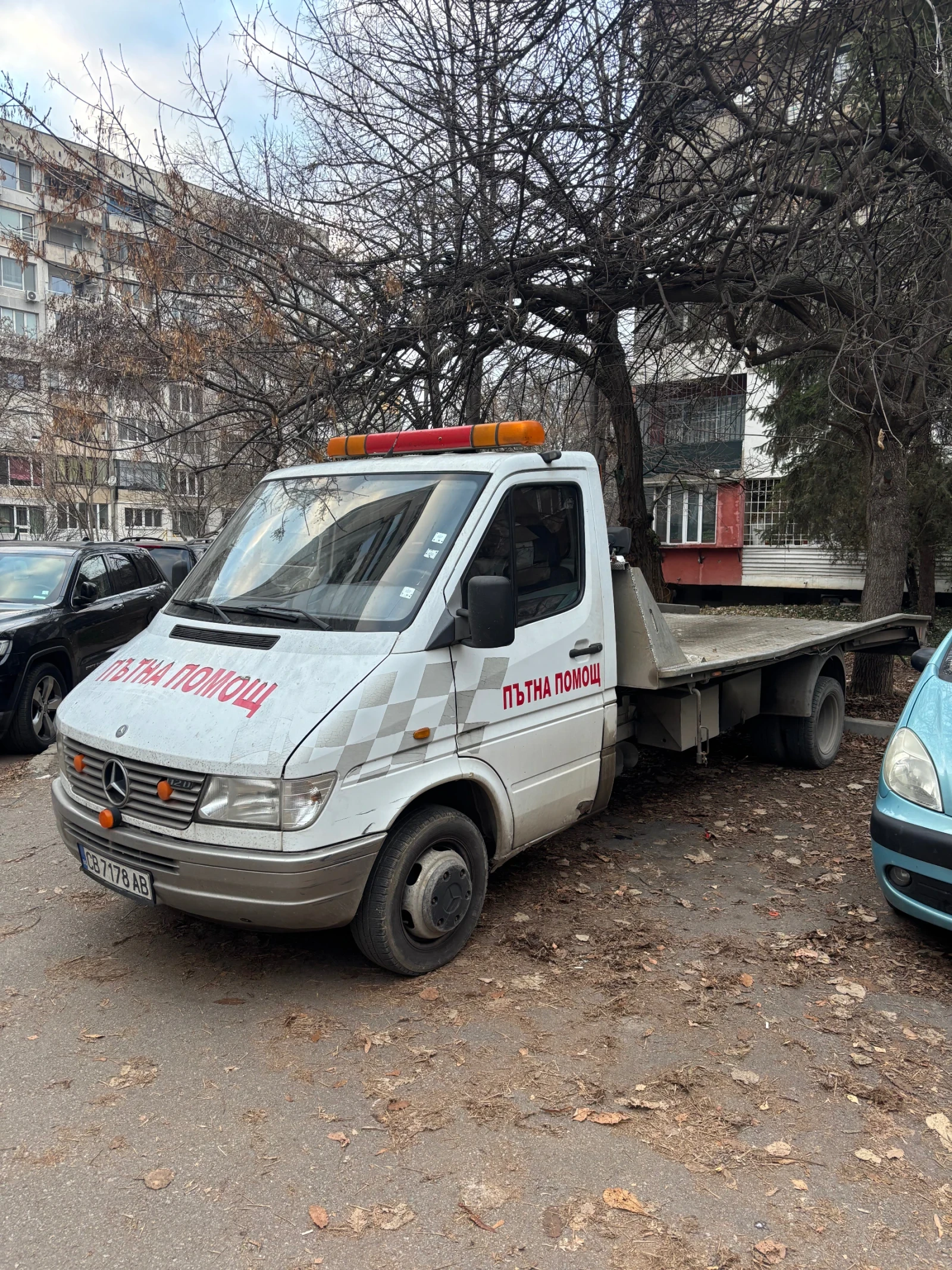 Mercedes-Benz 412, снимка 1