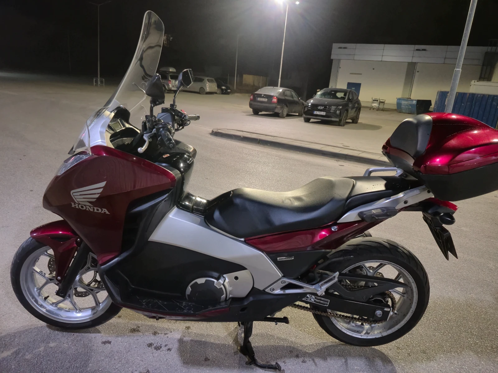 Honda Integra 700i ABS automatic | Mobile.bg � ����������� 3