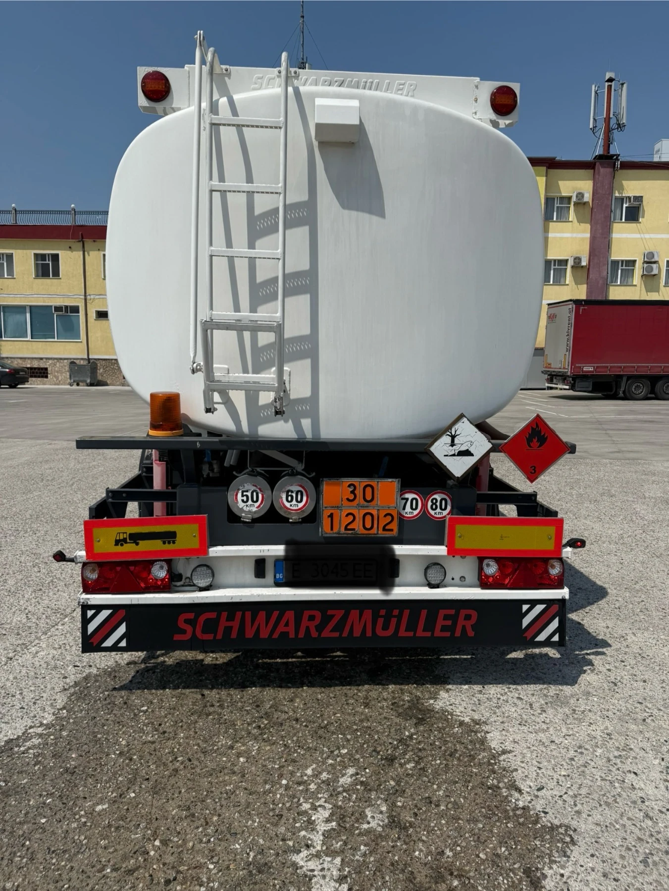  Schwarzmuller T 3 E/ 3 . | Mobile.bg   3