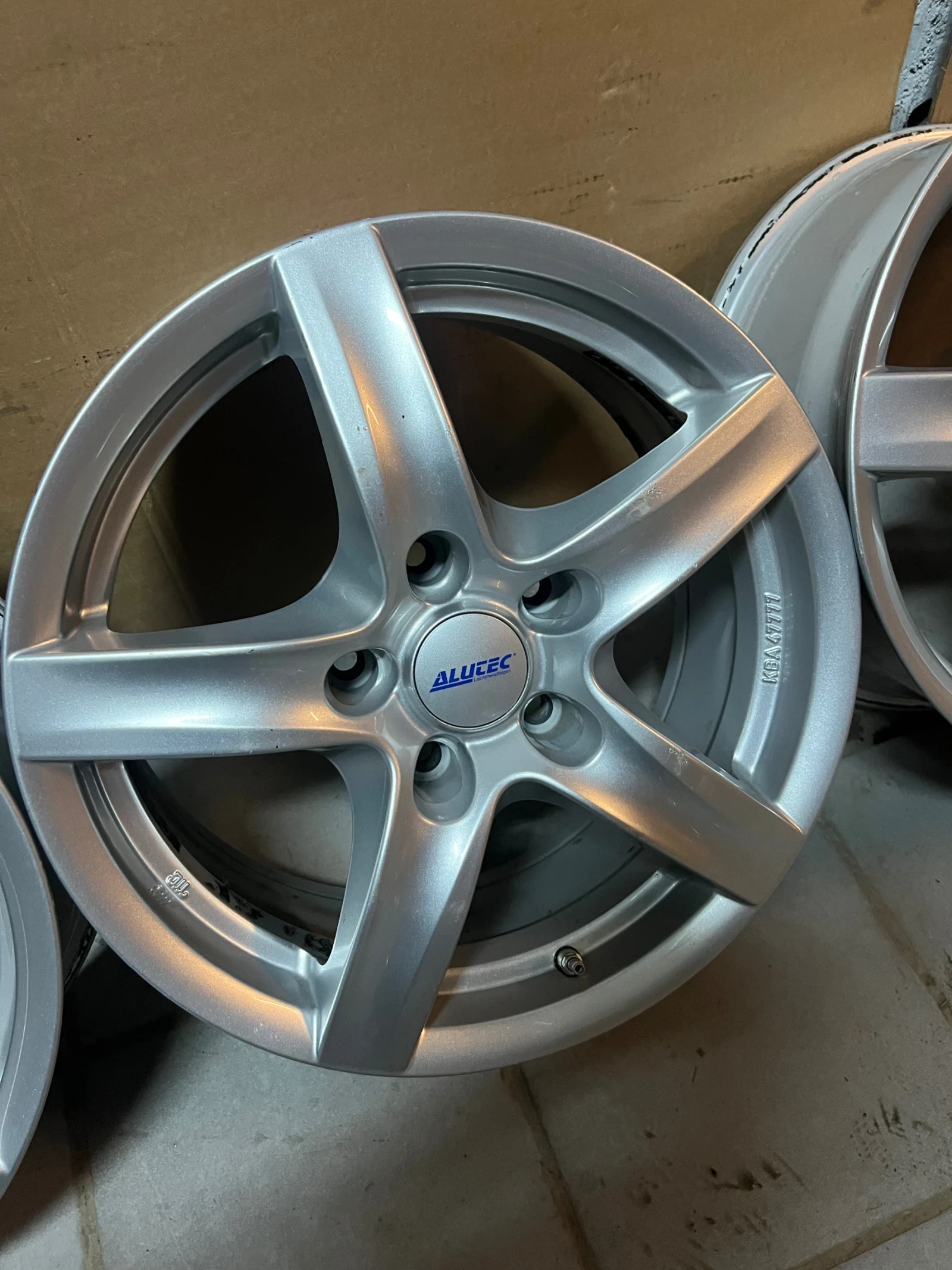 Джанти, снимка 7 - Гуми и джанти - 53834351