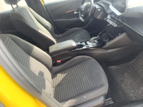 Peugeot 208 1.2I  E208, снимка 16