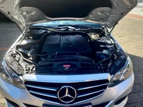 Mercedes-Benz E 220, снимка 12
