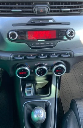 Alfa Romeo Giulietta 1.6Mjet, снимка 10