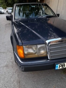 Mercedes-Benz 124, снимка 13