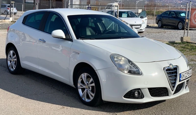 Alfa Romeo Giulietta 1.6Mjet, снимка 3 - Автомобили и джипове - 47613890