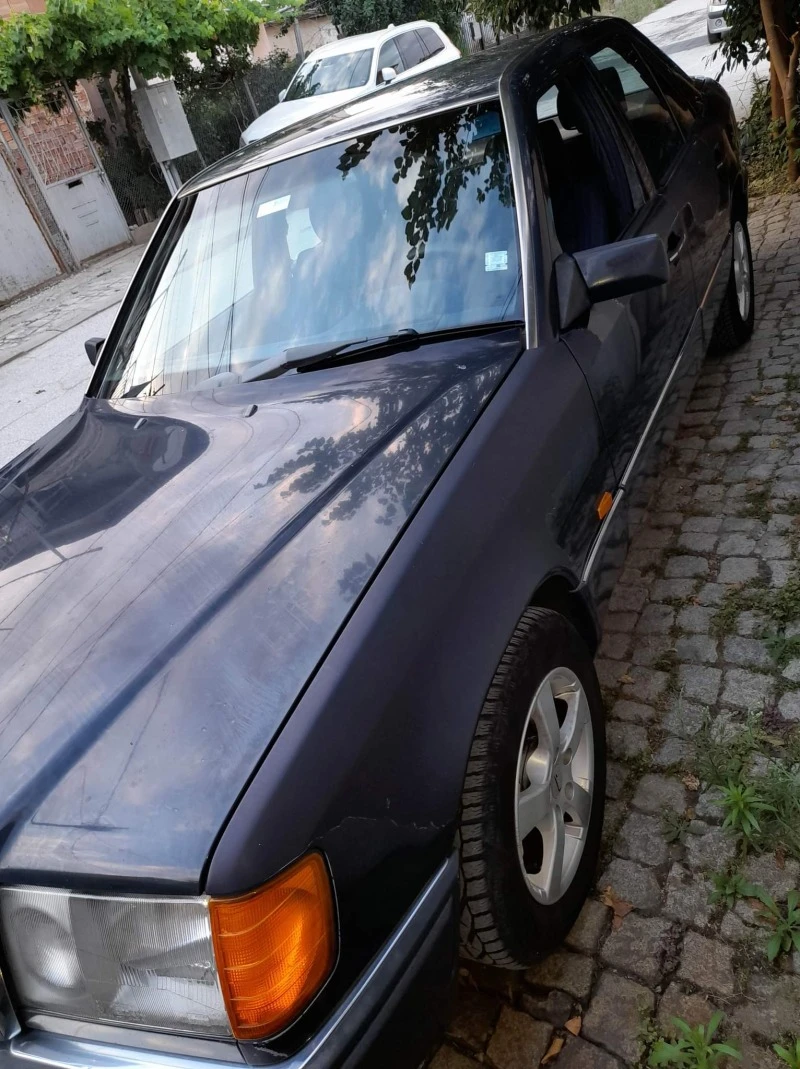 Mercedes-Benz 124, снимка 12 - Автомобили и джипове - 49230367