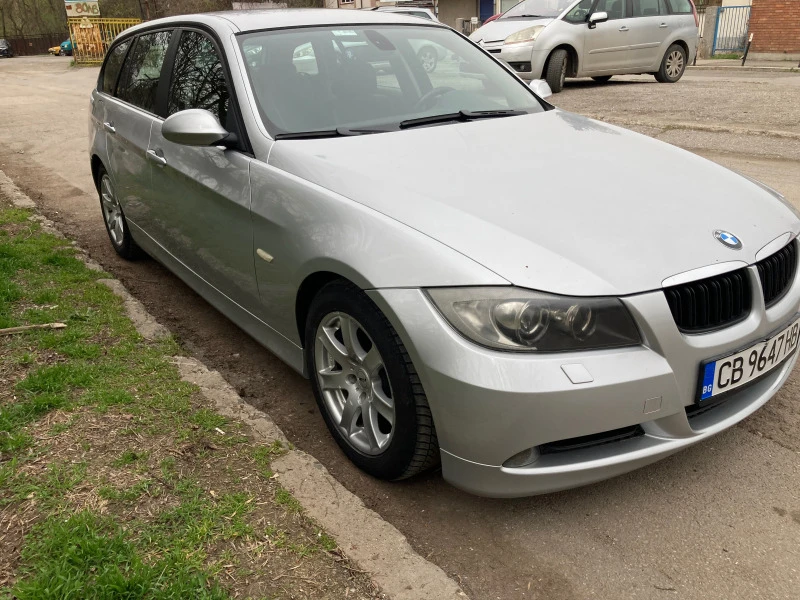 BMW 320, снимка 2 - Автомобили и джипове - 47401669