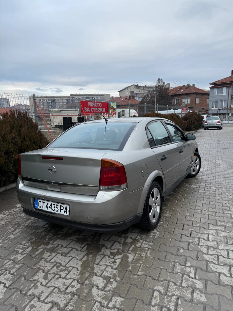 Opel Vectra С с Газ, снимка 2 - Автомобили и джипове - 48482248