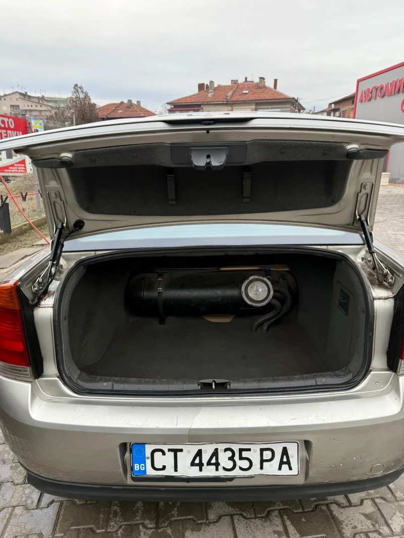 Opel Vectra С с Газ, снимка 8 - Автомобили и джипове - 48482248