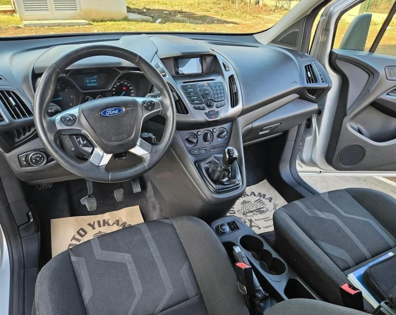 Ford Connect Торнео, снимка 10 - Автомобили и джипове - 48970165