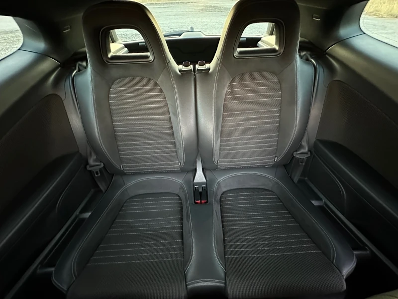 VW Scirocco 1.4TSI 160HP, снимка 10 - Автомобили и джипове - 52425650