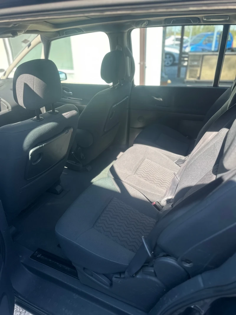 Renault Espace 4 2.0d, снимка 7 - Автомобили и джипове - 52650399