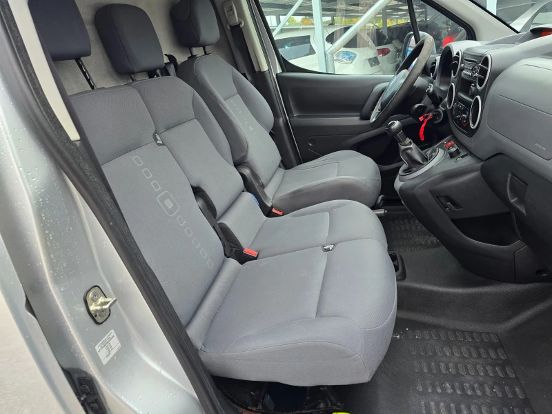 Citroen Berlingo 1.6HDI  90кс ДЪЛГА БАЗА ! !  КЛИМАТИК ! !EURO 5, снимка 11 - Автомобили и джипове - 52120416