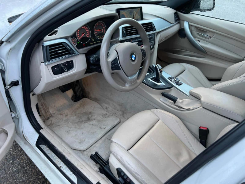 BMW 335 xdrive* CARFAX* АВТОФИНАНС* БЕЗ ПЪРВОНАЧАЛНА ВНОСК, снимка 5 - Автомобили и джипове - 52620492