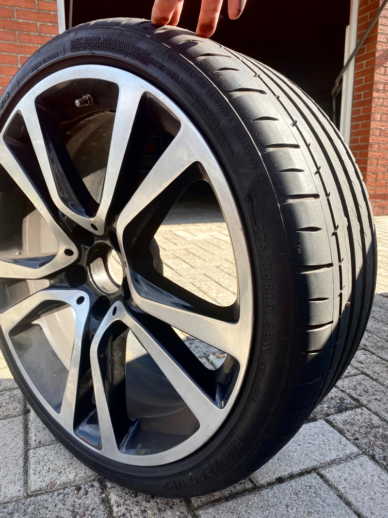 Mercedes-Benz E 220, снимка 14 - Автомобили и джипове - 53264568