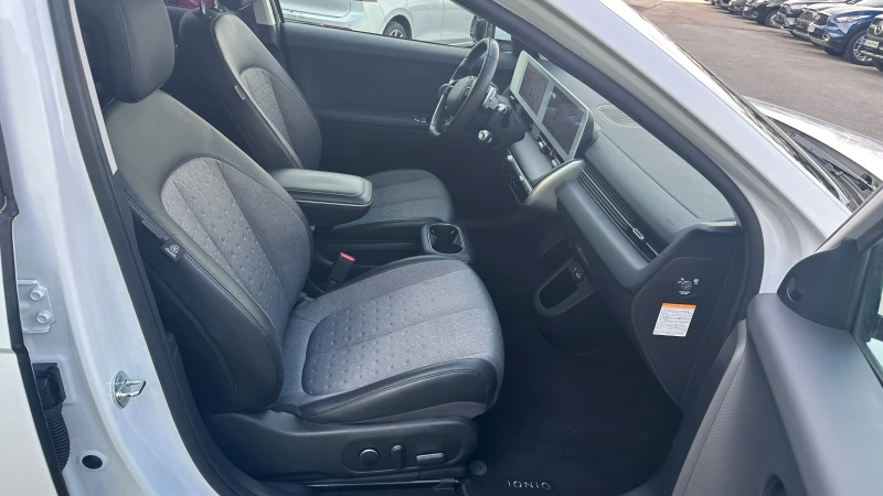 Hyundai Ioniq 5 Techniq 77.4 kWh, снимка 12 - Автомобили и джипове - 53428690