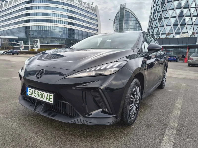 Mg MG4, снимка 3 - Автомобили и джипове - 53443286