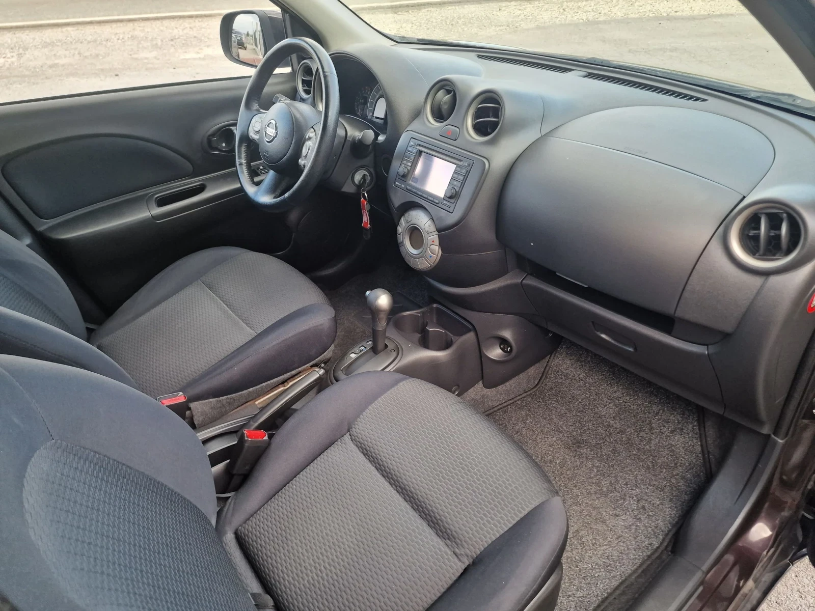 Nissan Micra 1.2i Automatic - изображение 10