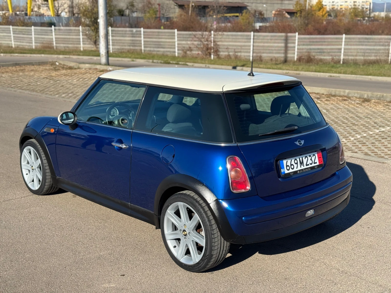 Mini Cooper ONE* 1.4D-4D TOYOTA* 6ск* 164 000km* РЕАЛНИ* TOP*  - изображение 7